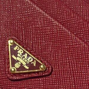 Saffiano Prada leather card holder red